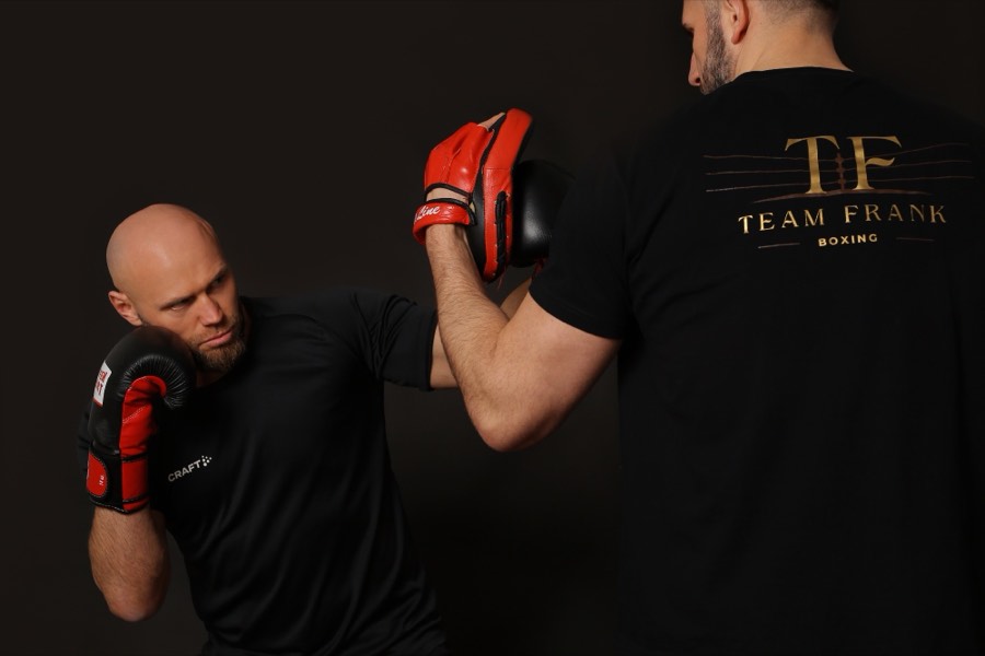 Partnertraining mit Pratzen